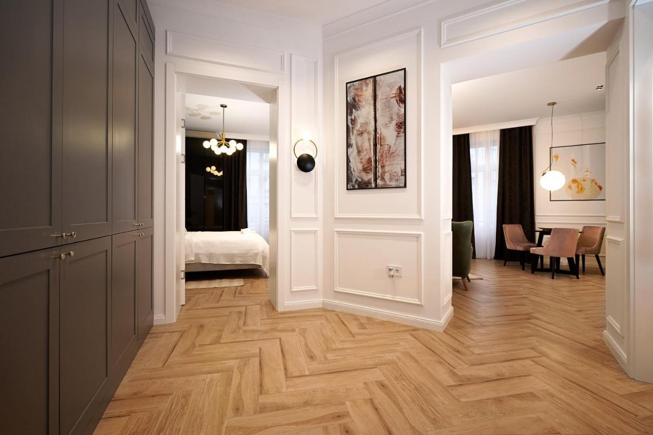 Luxury Apartments Donostia & Iruna Beograd Eksteriør billede